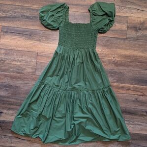 Green puff sleeve midi dress